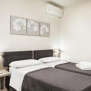  Bed & Breakfast Reno